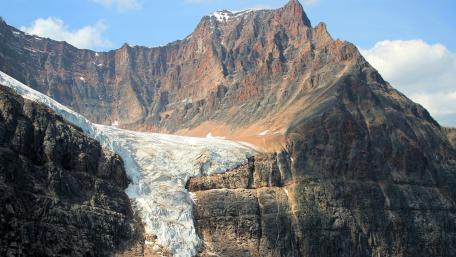 Majestic Mountain and Glacier wallpaper
