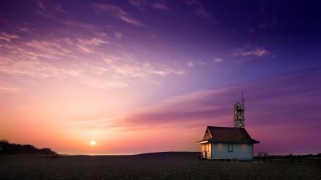 Serene Purple Sky Over Tranquil Landscape wallpaper