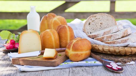 Delicious Bakery Treats Fresh from the Oven wallpaper