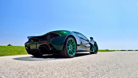 Sleek Green McLaren P1 on a Sunny Day wallpaper