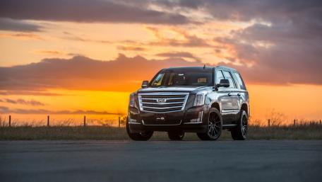Escalade Super SUV wallpaper