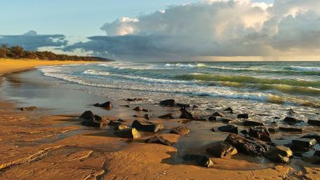 Serene Coastal Landscape at Sunset wallpaper