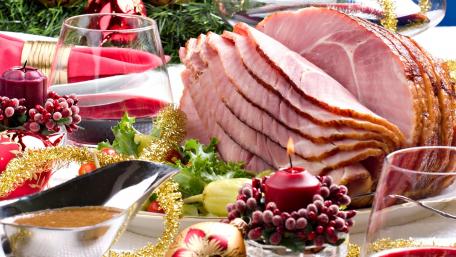 Festive Holiday Feast Display wallpaper