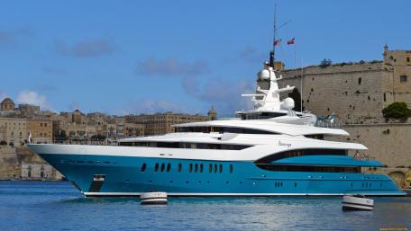 Luxury Yacht in Serene Waters wallpaper