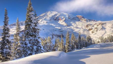 Majestic Snow-Covered Mountain Landscape wallpaper