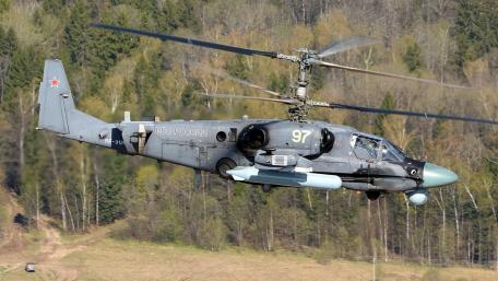 Military Helicopter in Action Revealed in Stunning Detail wallpaper