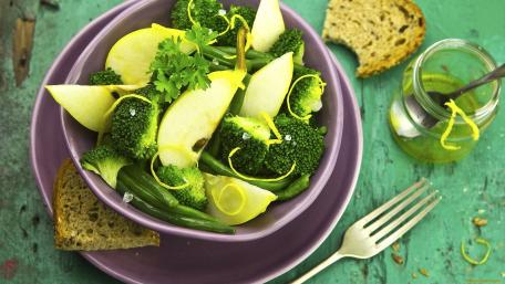 Fresh and Vibrant Green Salad Delightful Veggies and Fruits in a Healthy Bowl wallpaper