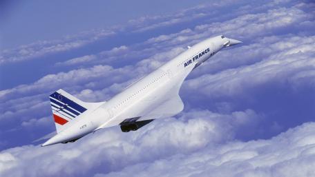 Concorde in Flight Above the Clouds wallpaper