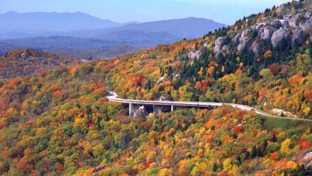 Autumn Colors Along Scenic Highway wallpaper