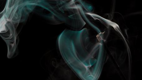 Mystical Smoke Dance in 4K Resolution wallpaper
