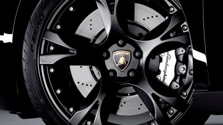 Lamborghini Wheel Precision and Power wallpaper