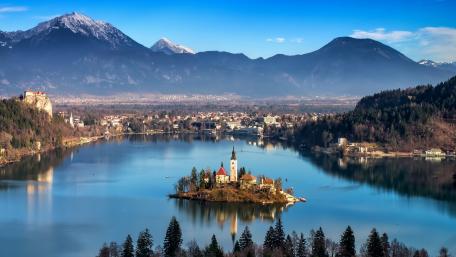 Bled Island wallpaper
