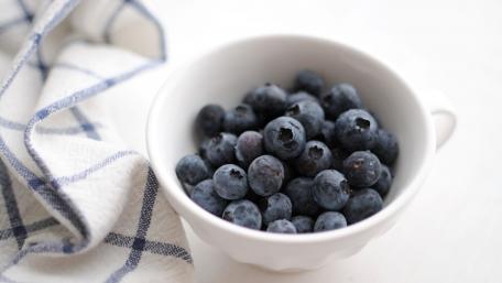 Fresh Blueberries in a Bowl with Linen Cloth wallpaper