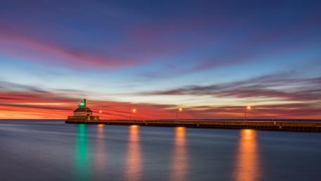 Serene Sunset by the Lighthouse wallpaper