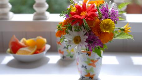 Colorful Flower Bouquet on a Bright Tabletop wallpaper