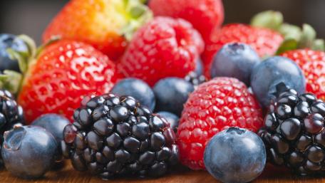 Vibrant Berry Medley Wallpaper wallpaper