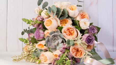 Elegant Floral Bouquet in Soft Pastels for Your Home Decor wallpaper