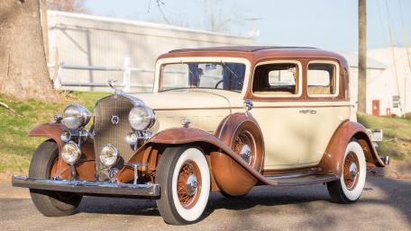 Classic 1930s Vintage Car Wallpaper for Enthusiasts wallpaper