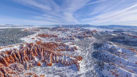 Stunning Winter Landscape of Bryce Canyon National Park wallpaper