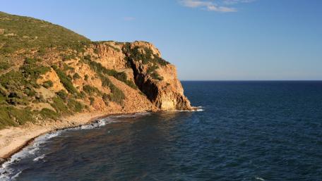 Serene Coastal Cliffs by the Ocean wallpaper