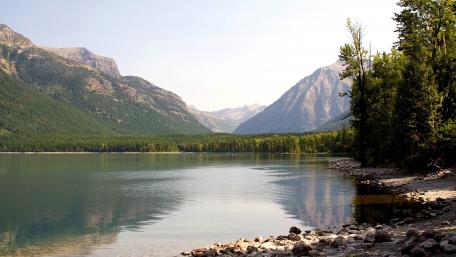 Serene Mountain Lake View Ahead wallpaper