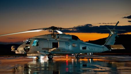 Military Helicopter at Dusk wallpaper