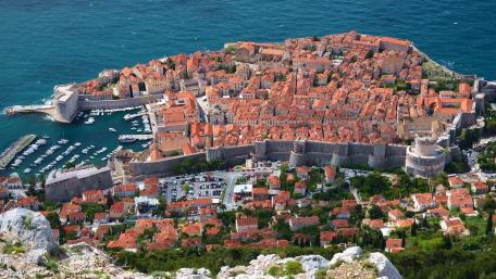 Charming Coastal Cityscape of Dubrovnik wallpaper