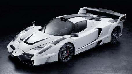 Sleek and Powerful Supercar Wallpaper wallpaper
