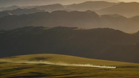 Serene Mountain Landscape at Dawn wallpaper