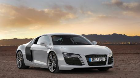 Sleek Audi R8 Against a Desert Sunset wallpaper