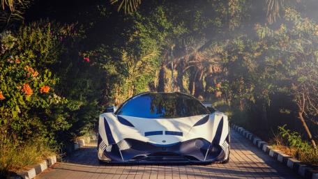 Devel Sixteen wallpaper