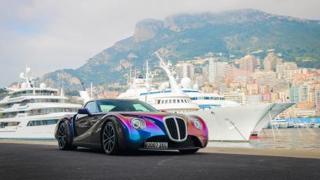 Eadon Green Zeclat retro-style coupe wallpaper
