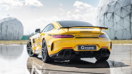Mercedes-AMG GT R wallpaper