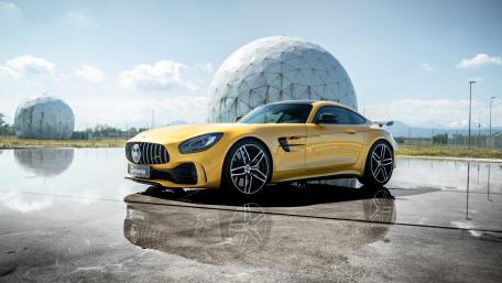 MERCEDES AMG GT R wallpaper