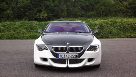 Sleek Luxury BMW Design Wallpaper wallpaper