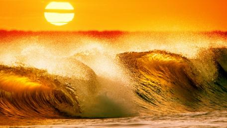 Golden Waves at Sunset wallpaper