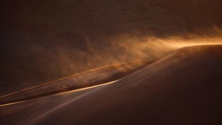 Golden Dunes Embracing the Desert Breeze wallpaper