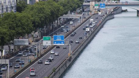 Autoroute A7 in Lyon wallpaper