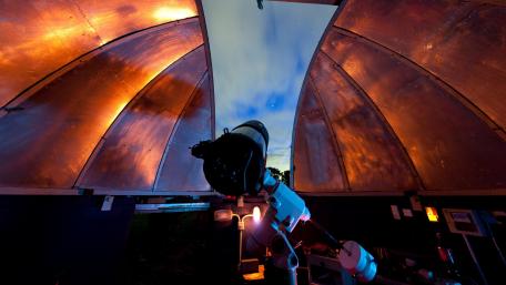 Celestial Observations Under an Open Dome wallpaper