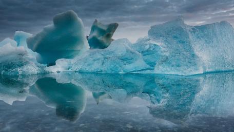 Glacial Reflections in Tranquil Waters wallpaper