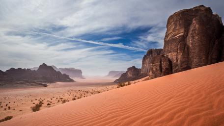 Desert Serenity Across Endless Sand Dunes wallpaper