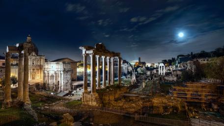 Ancient Ruins Under Moonlit Sky wallpaper