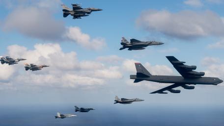 Military Aircraft in Formation Overhead wallpaper