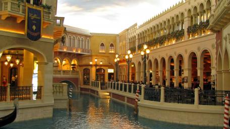 Charming Venetian-inspired City Scene wallpaper