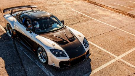 Mazda Rx-7 Veilside FD wallpaper