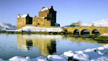 Eilean Donan Castle wallpaper