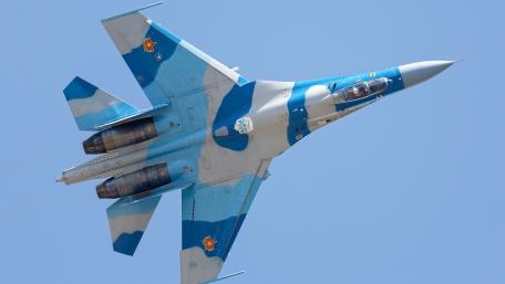 Stunning Aerial Maneuver of Military Jet Aircraft wallpaper