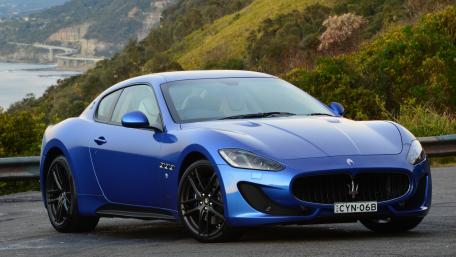 Sleek Blue Sports Car Wallpaper for Enthusiasts wallpaper
