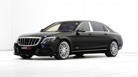 Sleek Elegance of the Brabus 900 Sedan wallpaper
