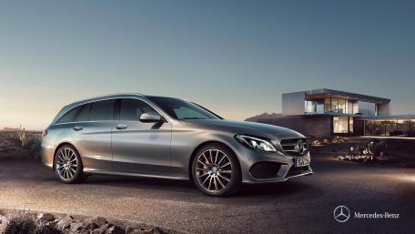 Sleek Luxury in Motion wallpaper